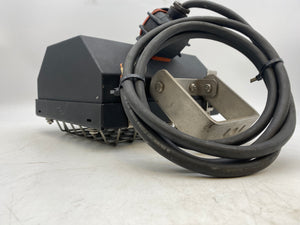 Pauluhn QS1605GRD Floodlight Fixture w/ Cage, 500W, 120VAC (Used)