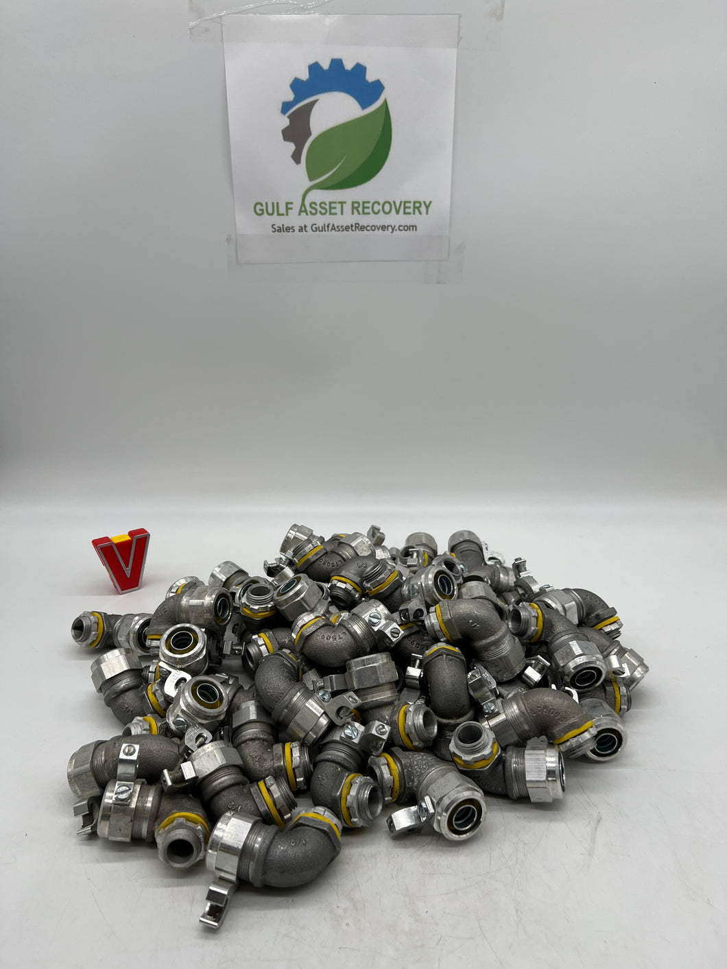 Eaton Crouse-Hinds LT5090G-SA 90° Liquidtight Connect w/ Ground, 1/2