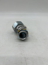 Load image into Gallery viewer, Eaton Crouse-Hinds LT7545G Liquidtight 45° Connect w/ Ground, 3/4&quot; *Box of (20)* (Open Box)