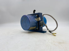 Load image into Gallery viewer, CIC 5525 Pressure Transmitter 24-32VDC Supply 4-20MA Output (Used)