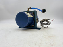 Load image into Gallery viewer, CIC 5525 Pressure Transmitter 24-32VDC Supply 4-20MA Output (Used)