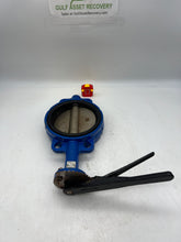 Load image into Gallery viewer, Butterfly Valve KL600150 PN16-150MM 6&quot; Wafer Style w/ Handle (Used)