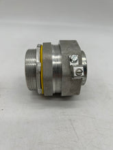 Load image into Gallery viewer, Eaton Crouse-Hinds LT200G-SA Liquidtight Straight Connect w/ Grounding Lug, 2&quot; (No Box)