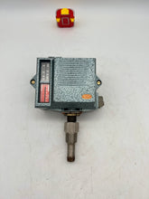 Load image into Gallery viewer, Georgin BYA3R Type P 16M Pressure Switch (No Box)