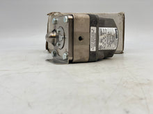 Load image into Gallery viewer, Barksdale DPD1T-H18SS Pressure Or Vacuum Activated Switch (New)