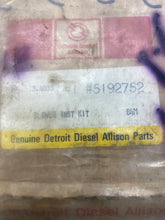 Load image into Gallery viewer, Detroit Diesel 5192752 Blower Installation Kit For 71 Series (New)