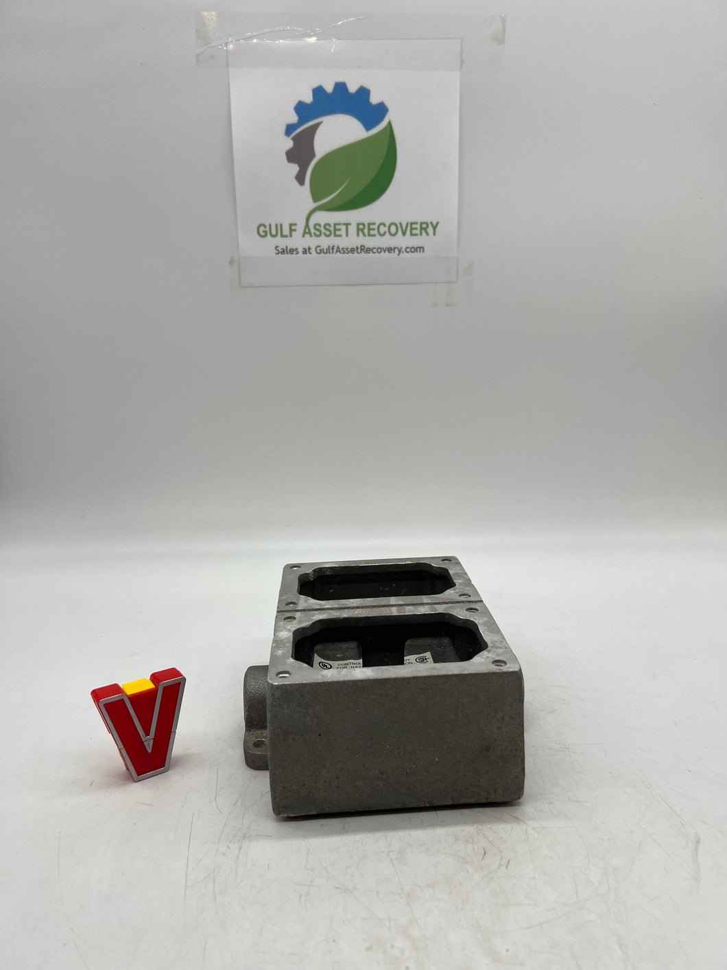 Eaton Crouse-Hinds EDSC272-SA 2-Gang Device Body (No Box)