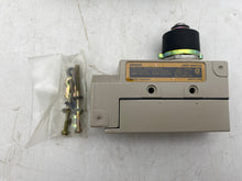 Load image into Gallery viewer, Omron ZE-N-2S Limit Switch 125VAC 15A (New)