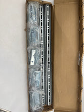 Load image into Gallery viewer, Eaton B-Line FlexTray Pedestal Kit, Steel *Box of (5)* (Open Box)