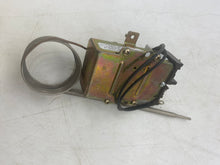 Load image into Gallery viewer, Duke 212080 Thermostat, Electric, 440V (Open Box)