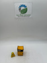Load image into Gallery viewer, Caterpillar 1W-5168 Fuel Pressure Indicator Assembly (Open Box)