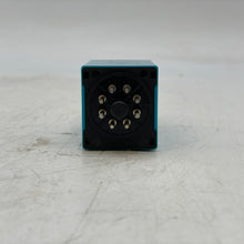 Load image into Gallery viewer, IDEC RTE-P1AD24 Electronic Timer, 24V AC/DC (Used)