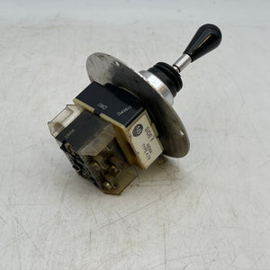 Carlisle & Finch C8160 Electric Joystick Searchlight Ctr 800T-T4S Ser. T (Used)