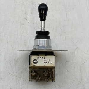 Carlisle & Finch C8160 Electric Joystick Searchlight Ctr 800T-T4S Ser. T (Used)