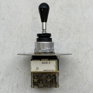 Carlisle & Finch C8160 Electric Joystick Searchlight Ctr 800T-T4S Ser. T (Used)