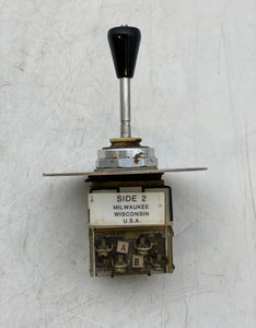 Carlisle & Finch C8160 Electric Joystick Searchlight Ctr 800T-T4S Ser. P (Used)