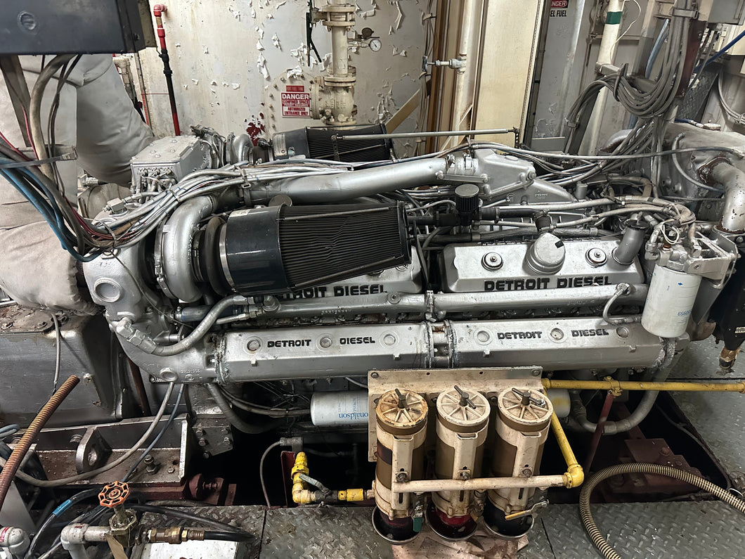 Detroit Diesel 16V-92TA Engine w/ Twin Disc MG 540 Marine Gear 3.91:1 Ratio (Used)