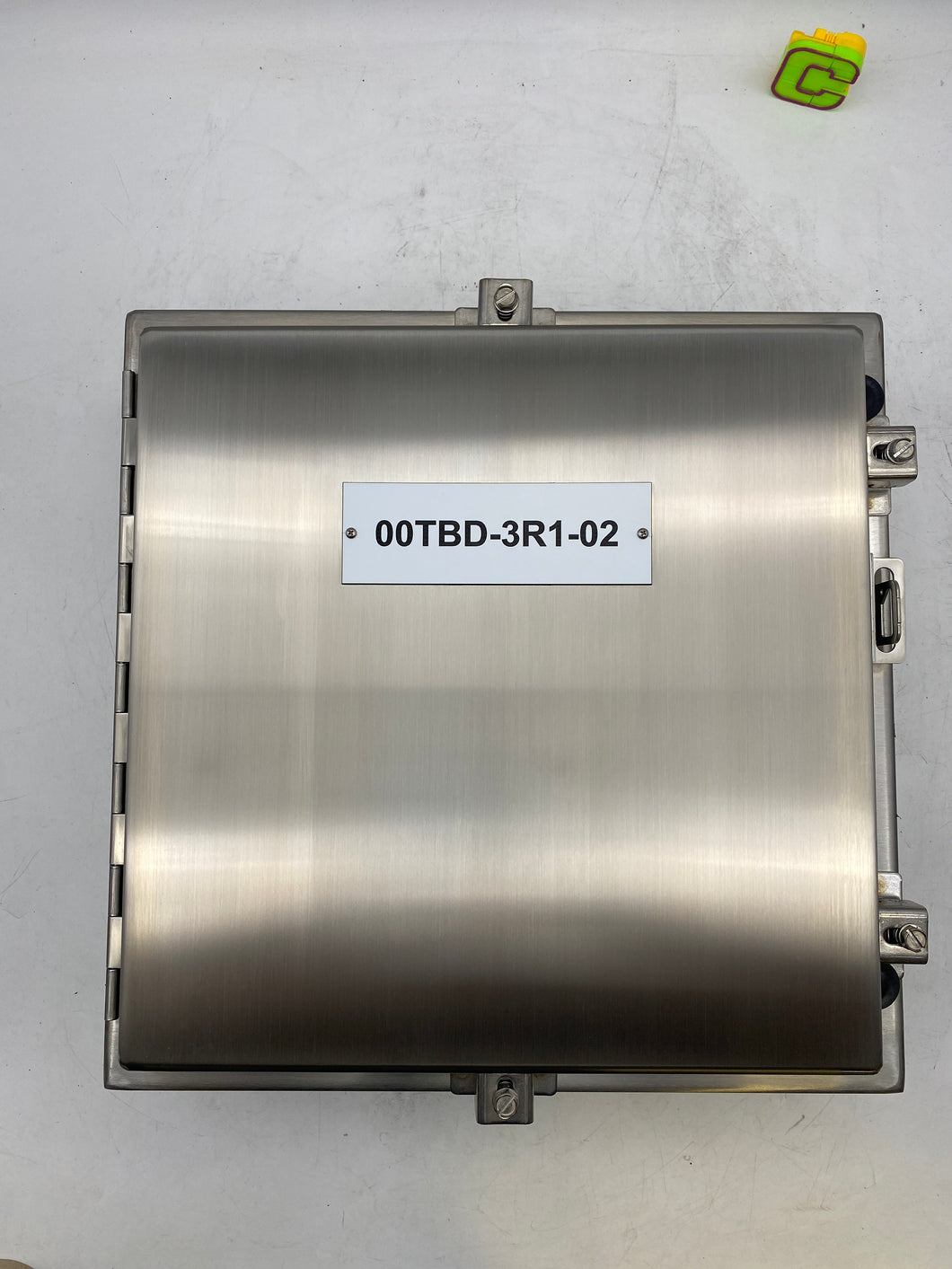 nVent-Hoffman A16H1606SS6LP Wall-Mount Hinged Enclosure, 316SS (Open Box)