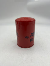 Load image into Gallery viewer, Baldwin B7125 Oil Filter, Spin-On, Full Flow *Lot of (6)* (Open Box)