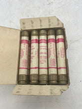 Load image into Gallery viewer, Gould Shawmut TRS15R Fuse *Box of (10)* (Open Box)