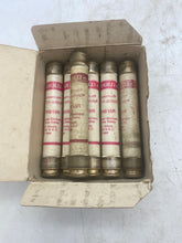 Load image into Gallery viewer, Gould Shawmut TRS15R Fuse *Box of (6)* (Open Box)