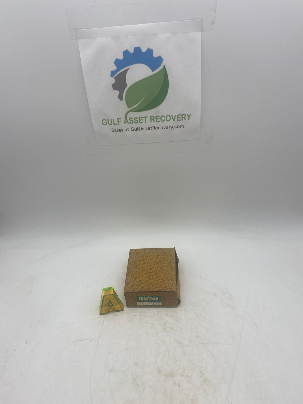 Bussmann FRS-10 Fusetron Dual Element Time Delay Fuse, 600V *Box of (10)* (Open Box)