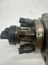 Load image into Gallery viewer, John Deere SE501237 Fuel Injection Pump (Remanufactured-Used)