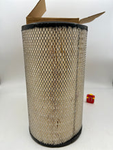 Load image into Gallery viewer, Baldwin RS4676 Radial Seal Outer Air Filter Element (Open Box)