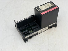 Load image into Gallery viewer, GE Fanuc IC670MDL331J Iso Output 8PT Module w/ IC670CHS001E I/O Base (Used)