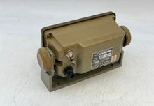 Load image into Gallery viewer, Furuno GP-37 GPS/WAAS Navigator Display Unit w/ Mount Bracket (For Parts)