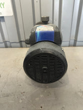 Load image into Gallery viewer, Pearl C2P 30H36S 1-1/2" x 1" Centrifugal Pump, 3HP, 3Ph 220-440V (Used)