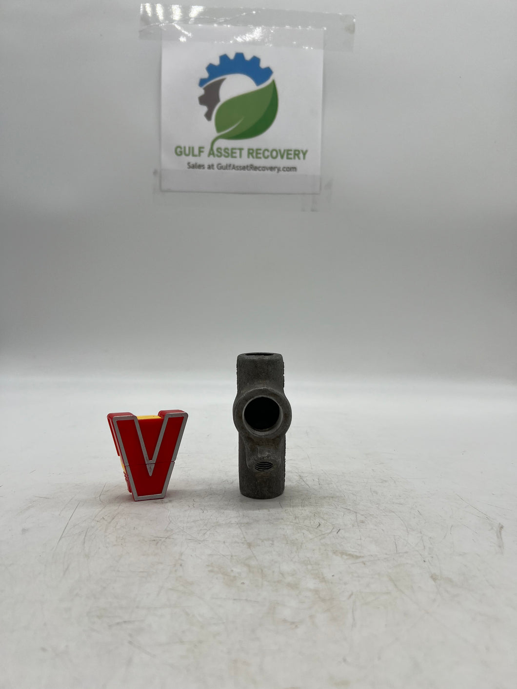 Eaton Crouse-Hinds EYS11-SA Vert/Horiz. Female Sealing Fitting, 1/2