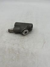 Load image into Gallery viewer, Eaton Crouse-Hinds EYD2-SA Female Seal Fitting w/ Drain, 3/4&quot; *Lot of (5)* (No Box)