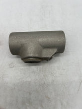 Load image into Gallery viewer, Eaton Crouse-Hinds EYS5-SA Vert./Horiz. Sealing Fitting, Female, 1-1/2&quot; *Lot of (4)* (No Box)