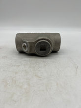 Load image into Gallery viewer, Eaton Crouse-Hinds EYS5-SA Vert./Horiz. Sealing Fitting, Female, 1-1/2&quot; *Lot of (4)* (No Box)