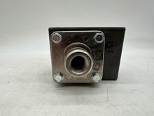 Load image into Gallery viewer, Barksdale E1H-H90-F2 Pressure Actuated Switch, 1000 PSI (New)