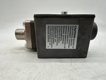 Load image into Gallery viewer, Barksdale E1H-H90-F2 Pressure Actuated Switch, 1000 PSI (New)