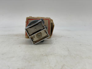 Cutler-Hammer E30DX4 Compact Pushbutton Operator w/ Ind. Light (Open Box)