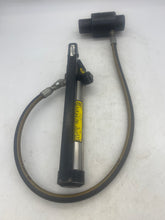 Load image into Gallery viewer, Current Tools Model 1521 Hydraulic Hand Pump w/ 1522 Knockout Ram (Used)