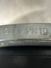 Load image into Gallery viewer, Winflex 6"/150mm PN10-16 Flanged Expansion Joint (Open Box)