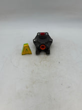 Load image into Gallery viewer, Rexroth R431003040 P-052935-00004 Quick Release Valve, 1/2” NPT (No Box)