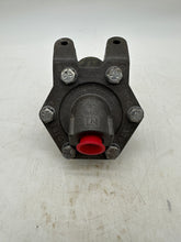 Load image into Gallery viewer, Rexroth R431003040 P-052935-00004 Quick Release Valve, 1/2” NPT (No Box)