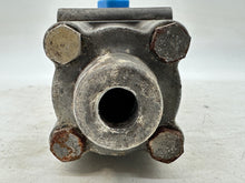 Load image into Gallery viewer, Rexroth R431008277 Type &#39;D&#39; Pilotair Pneumatic Directional Control Valve, 1/2&quot; (Used)