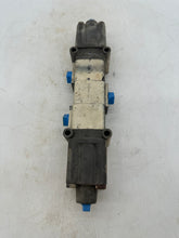 Load image into Gallery viewer, Rexroth R431008277 Type &#39;D&#39; Pilotair Pneumatic Directional Control Valve, 1/2&quot; (Used)