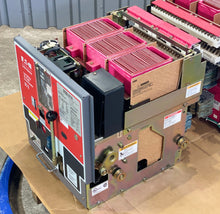Load image into Gallery viewer, Eaton DSII-616 Circuit Breaker w/ Digitrip RMS810, 1600A Plug (Used)