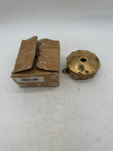 Load image into Gallery viewer, RAB VXJ1BR 4&quot; Round Junction Box w/ 1/2&quot; NPS Cover, Brass (Open Box)