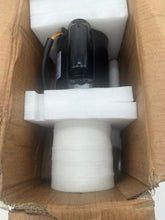 Load image into Gallery viewer, Carrier Transicold 54-00743-00 Motor Condenser (Open Box)
