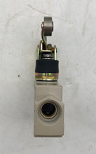 Load image into Gallery viewer, Omron ZE-NA2-2S Limit Switch 125VAC 15A (New)