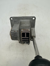 Load image into Gallery viewer, Rexroth Wabco Westinghouse P51996-1 HD-2-FM Controlair Valve (Used)