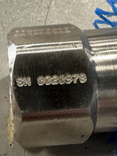 Load image into Gallery viewer, Emerson Rosemount 114CE0350TAB2SC032B 114C Threaded Thermowell, 35&quot; (No Box)